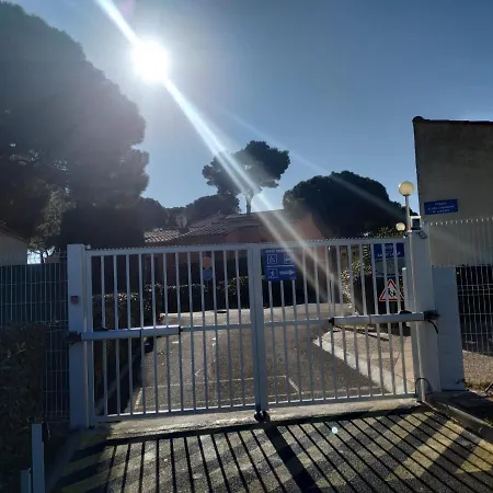 Odalys Saint Loup Climatise Entierement Renove Agde